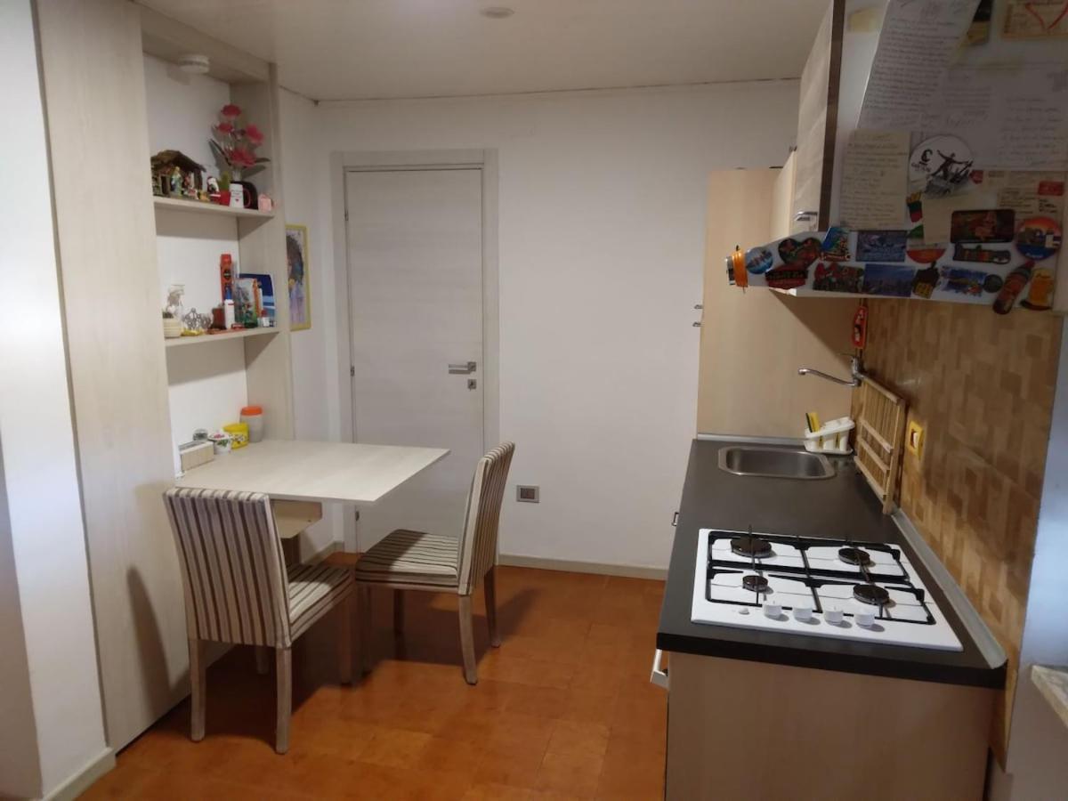 Appartamento Piccolo Attico Lecce Esterno foto